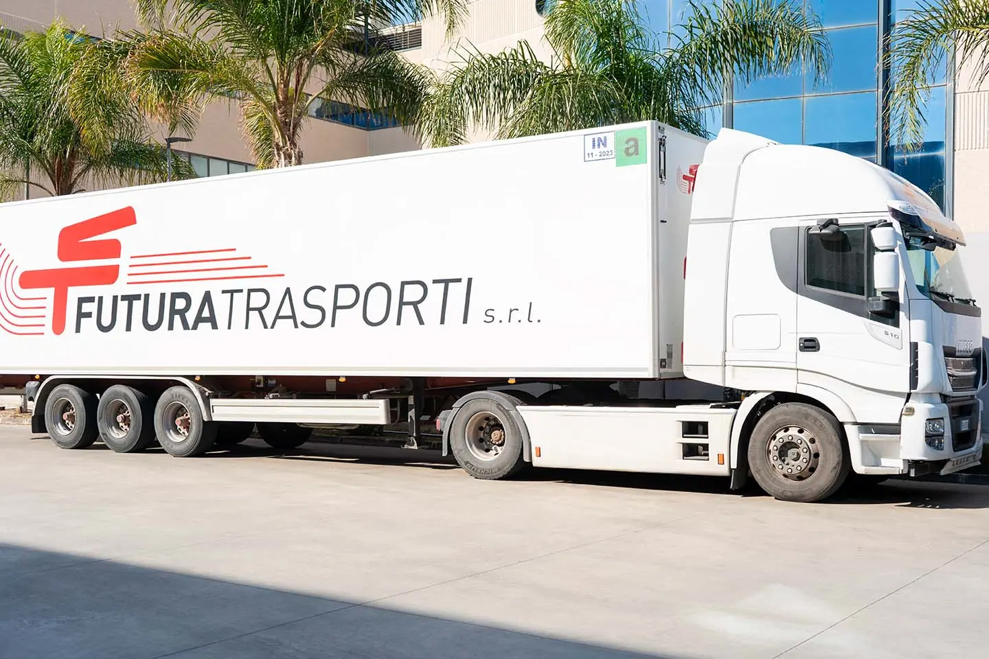 Autoarticolato Futura Trasporti